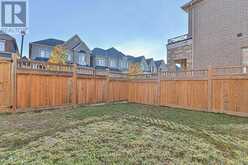 35 THORNAPPLE LANE Richmond Hill 