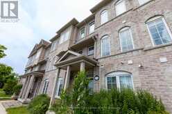 3628B ST CLAIR AVENUE E Toronto 