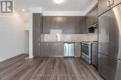 195 - 141 HONEYCRISP CRESCENT Vaughan