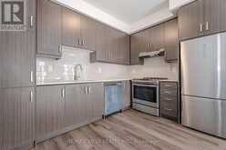 195 - 141 HONEYCRISP CRESCENT Vaughan