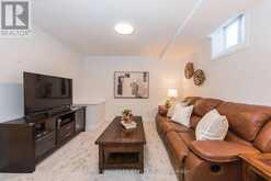 1108 BARR CRESCENT Milton 