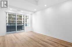 418 - 395 DUNDAS STREET W Oakville