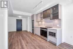 620 - 395 DUNDAS STREET W Oakville