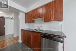 511 - 335 RATHBURN ROAD W Mississauga 