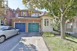 490 BARTHOLOMEW DRIVE Newmarket 