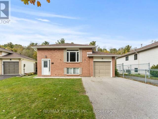 22 BRISTOW COURT Barrie  Ontario