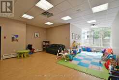 1002 - 7 BISHOP AVENUE Toronto