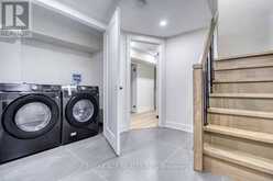 15 WANTANOPA CRESCENT Toronto 