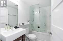 805 - 840 QUEENS PLATE DRIVE Toronto 