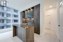 822 - 15 MERCER STREET Toronto 