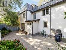 15 STRATHALLAN BOULEVARD Toronto 