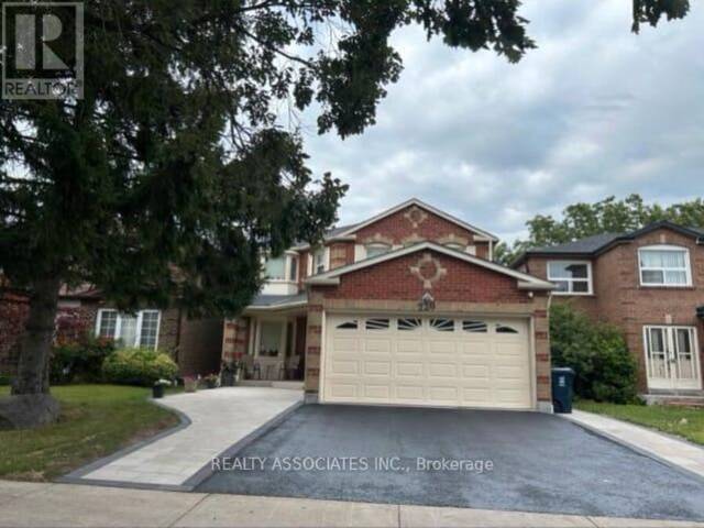 A2 - 220 HUPFIELD TRAIL W Toronto  Ontario