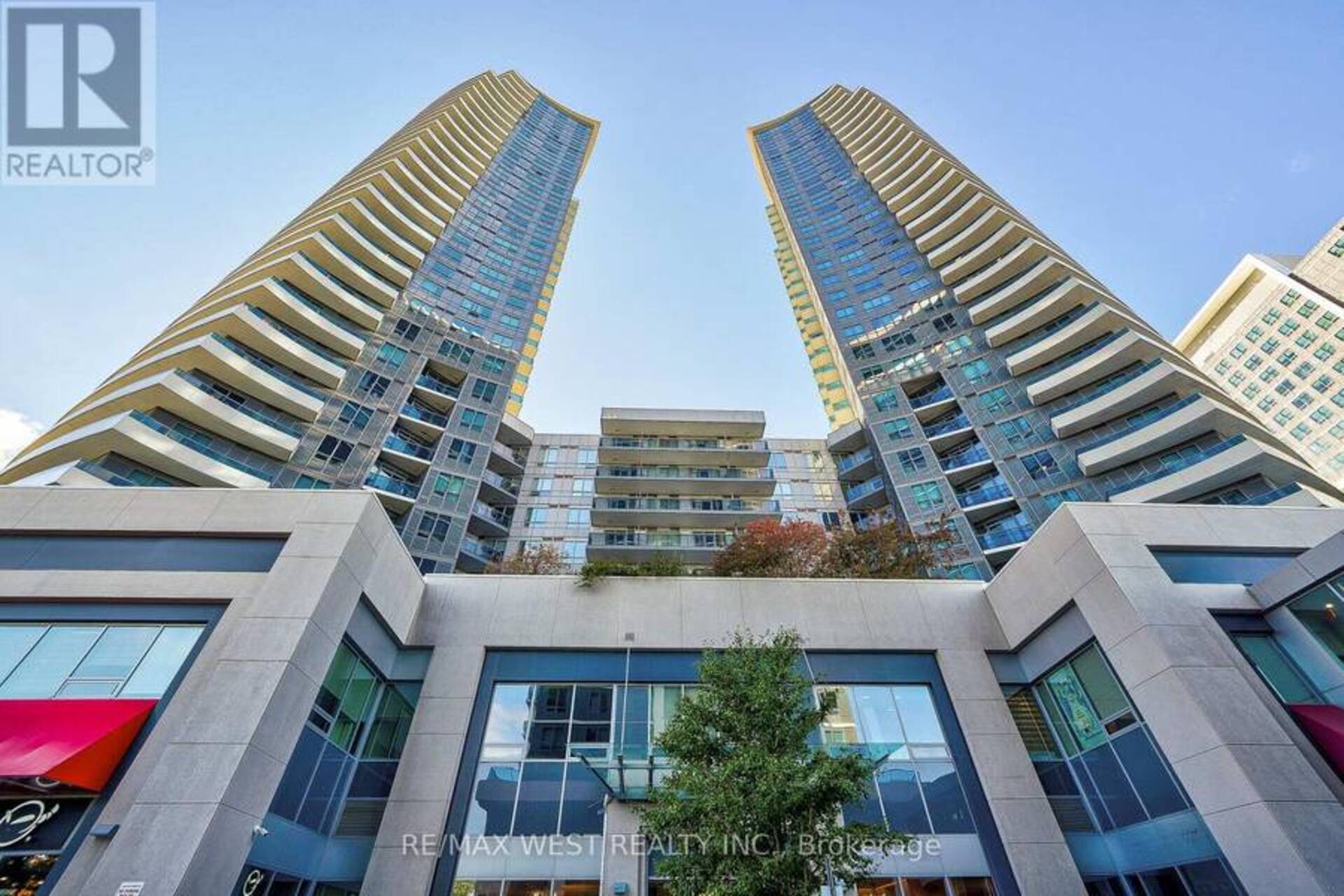 #2232 - 7161 YONGE STREET Markham