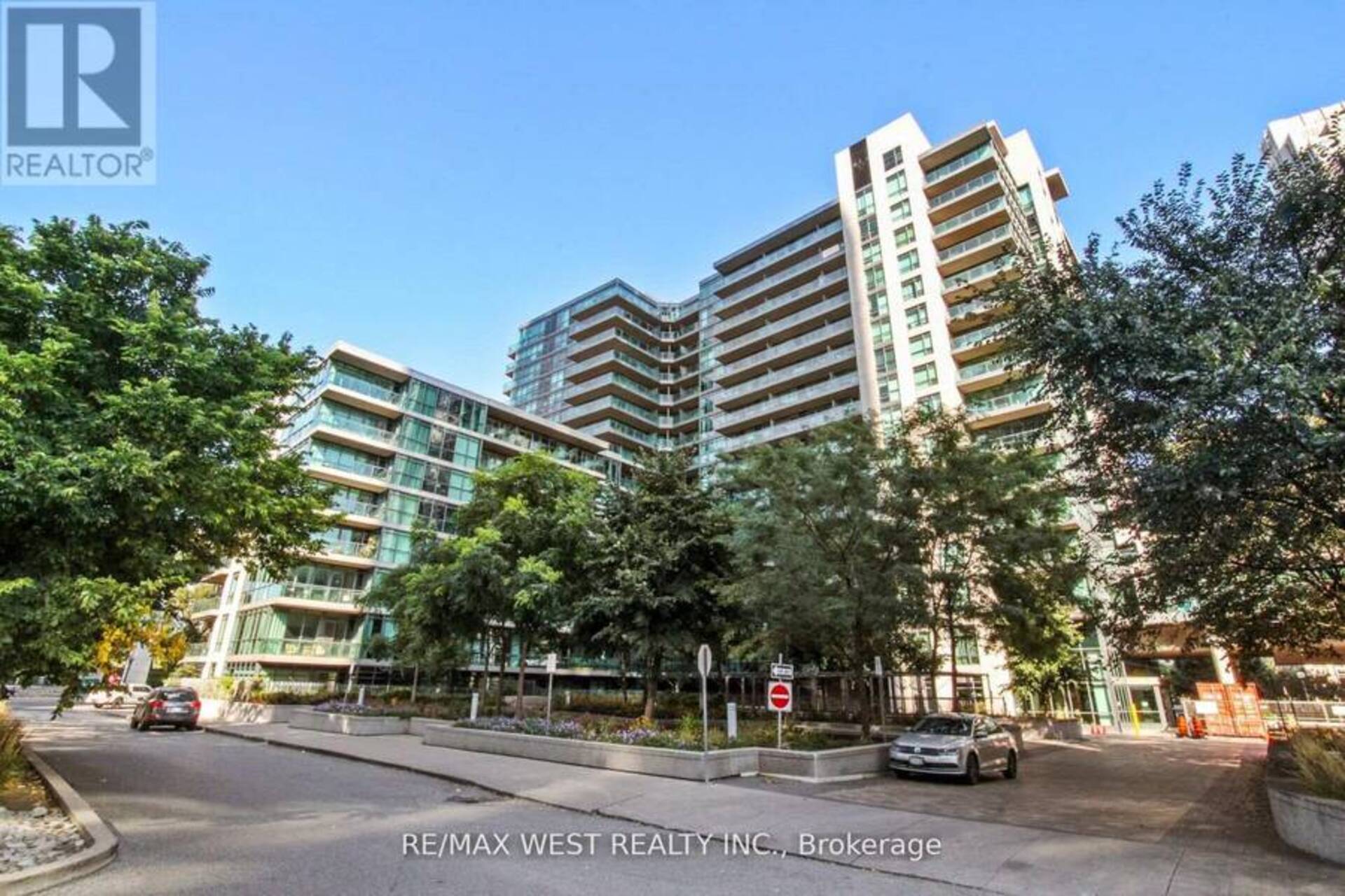 355 - 209 FORT YORK BOULEVARD Toronto 