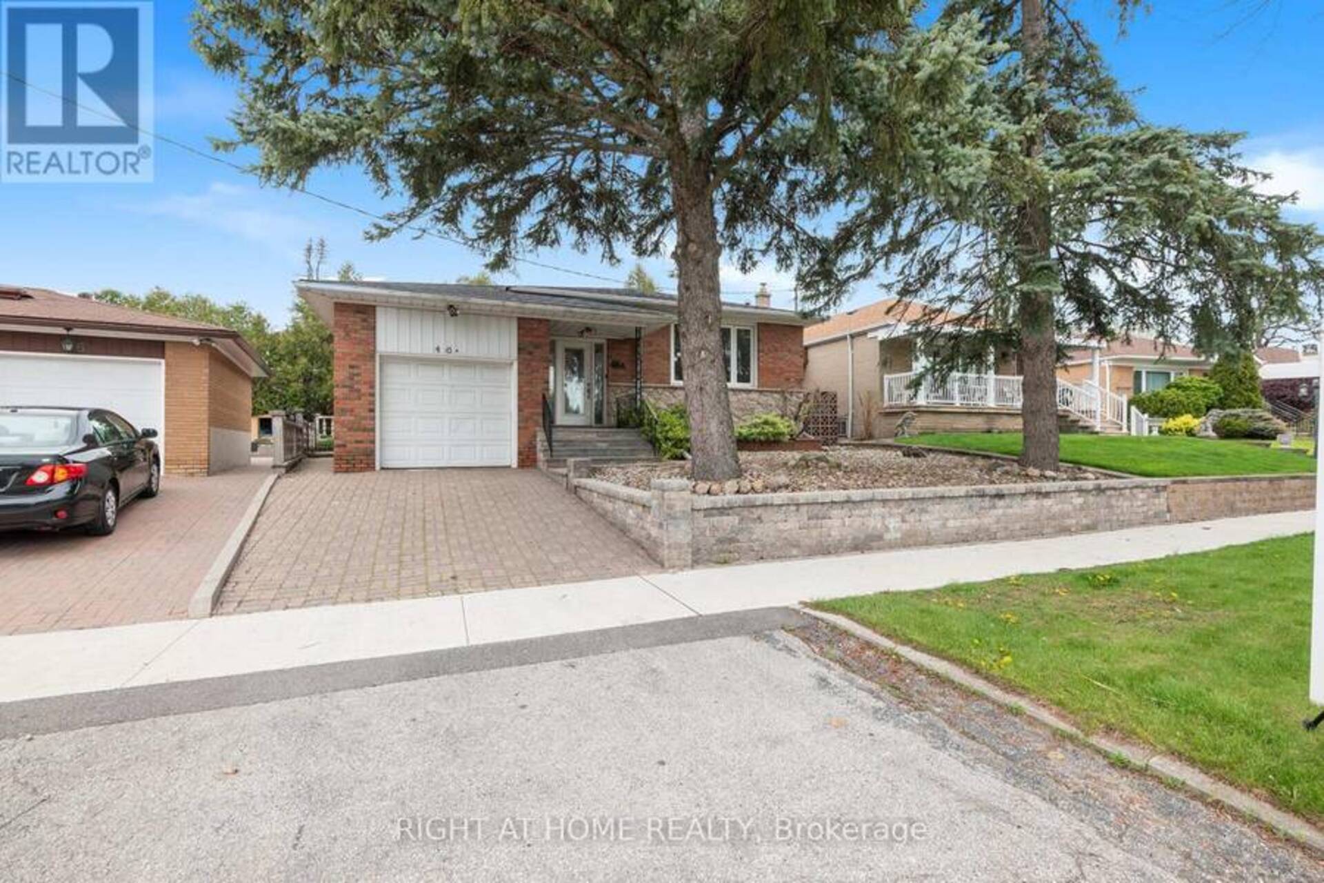 46 A COURTON DRIVE Toronto 