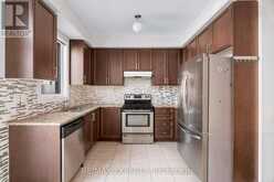 16 - 10 PORTER AVENUE W Vaughan