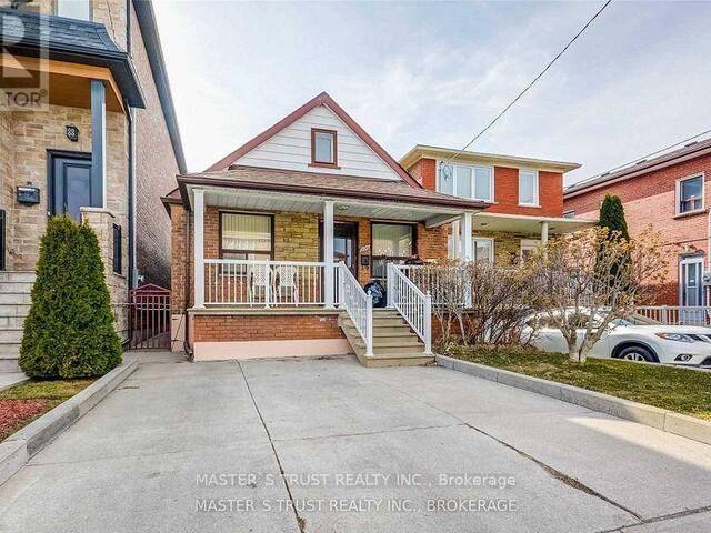 226 CHAMBERS AVENUE Toronto  Ontario