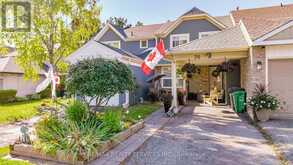 26 CANDLEWOOD COURT Brampton 