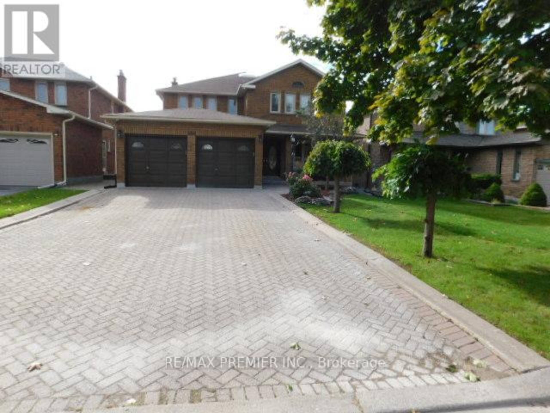 186 VALLEYWAY CRESCENT Vaughan