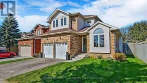 381 NIAGARA DRIVE Oshawa