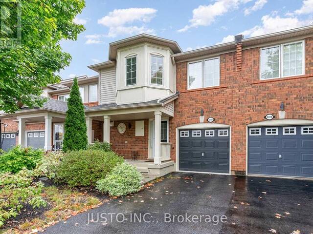 2225 AMBERGLEN COURT Oakville  Ontario