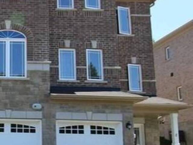 47 MILSON CRESCENT Essa  Ontario