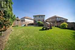 8 OAKES COURT Guelph