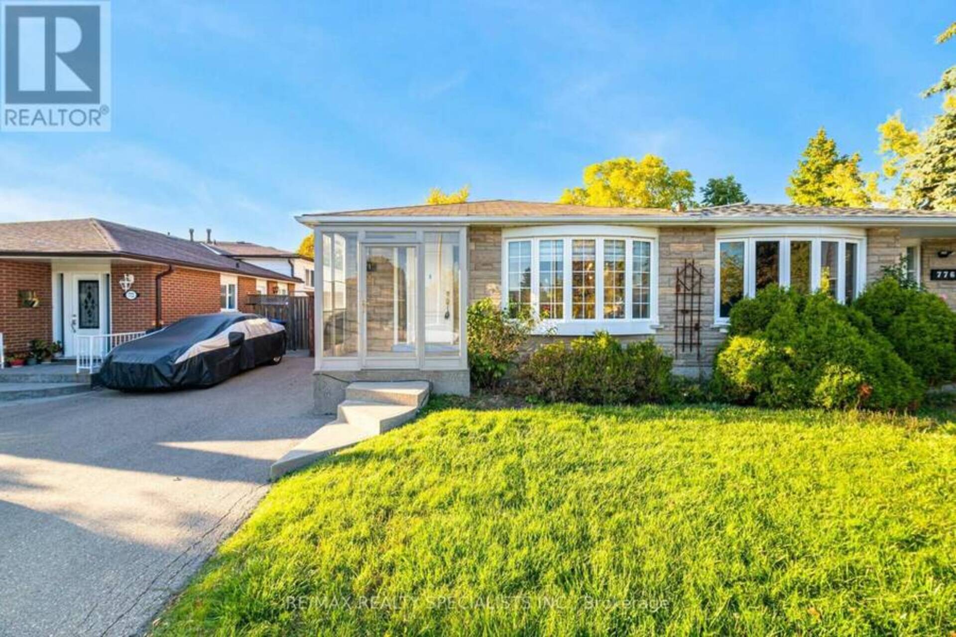 774 CONSORT CRESCENT Mississauga 