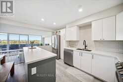 1002 - 270 SCARLETT ROAD Toronto 