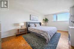 1002 - 270 SCARLETT ROAD Toronto 