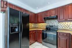 5392 CHAMPLAIN TRAIL Mississauga