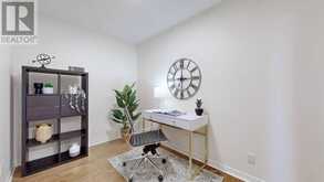 512 - 245 DAVISVILLE AVENUE Toronto 