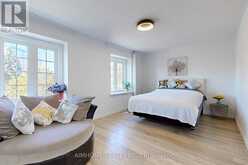 566 SANDHURST CIRCLE Toronto 