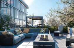 237 - 395 DUNDAS STREET W Oakville