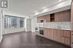 1115 - 19 BATHURST STREET Toronto 