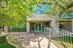 106 - 18 PEMBERTON AVENUE Toronto 