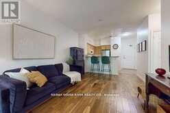 T09 - 16 DALLIMORE CIRCLE Toronto 