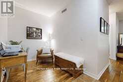 T09 - 16 DALLIMORE CIRCLE Toronto 