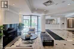 T09 - 16 DALLIMORE CIRCLE Toronto 