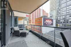 612 - 438 KING STREET W Toronto 