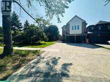 2516 WILLOWBURNE DRIVE Mississauga