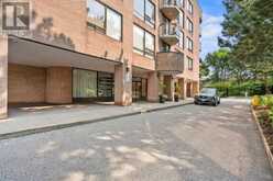 204 - 96 FIFESHIRE ROAD Toronto 