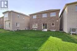 22 KENNETH ROSS BEND East Gwillimbury 