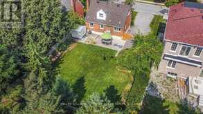 11 DEVONDALE AVENUE Toronto 