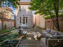 4 BOWMAN STREET Toronto 