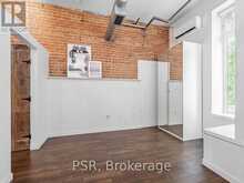 4 - 121 PRESCOTT AVENUE Toronto 