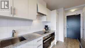 518 - 23 GLEBE ROAD W Toronto 