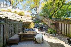 28 CORINTH GARDENS Toronto 