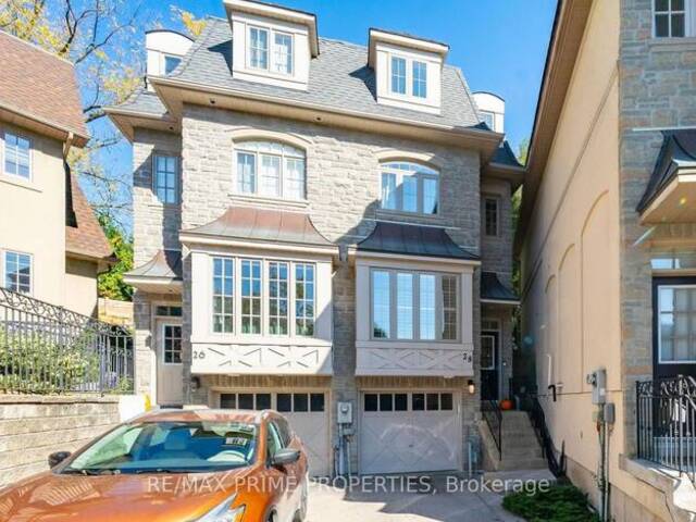 28 CORINTH GARDENS Toronto  Ontario