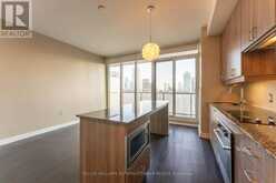 4206 - 426 UNIVERSITY AVENUE Toronto 